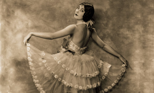 vivian-wyndham-c1920 Classic baby names: Vivian