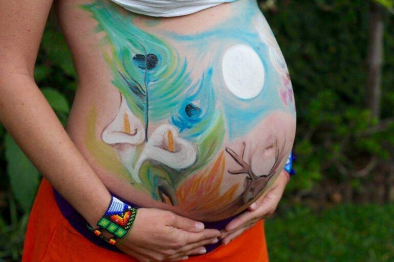 Pregnant belly painting: Inspiration for creative ways to celebrate