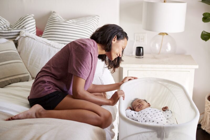Safe co-sleeping with your baby: Making it work & doing it safely